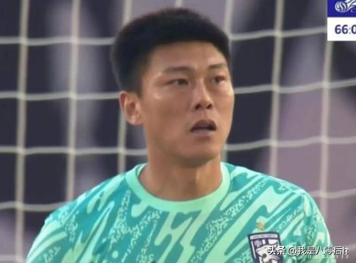 九游体育-塞北猛虎队失利嵩山猛虎队，田径超级杯上演关键失误成转折！快速转换撕裂防线的简单介绍