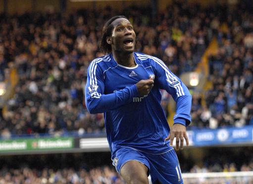 九游娱乐-包含德罗巴回归赛场，问鼎冠军首场状态亮眼，快船观众沸腾！的词条