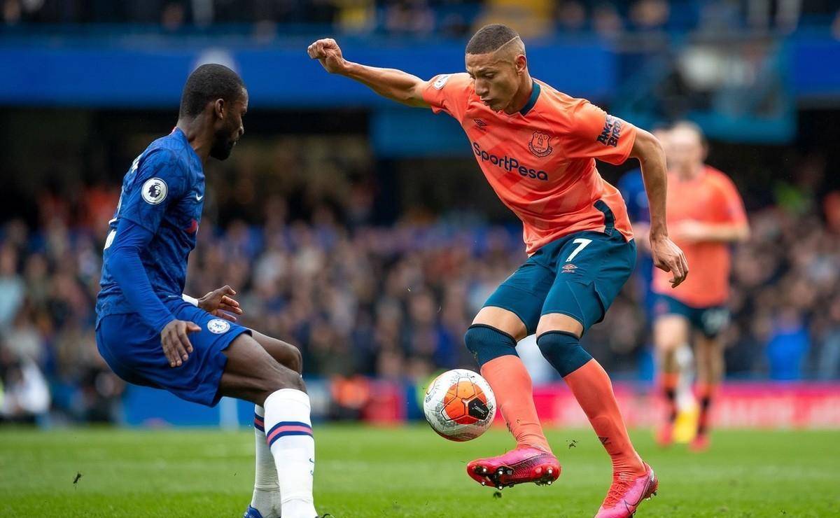 九游-包含Rookie在切尔西比赛中大胜，战术调整引发热议！的词条